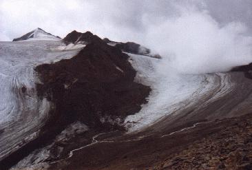 Der Similaun im Nebel