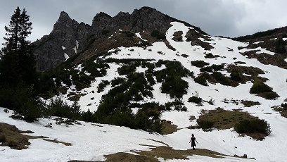 Schnee unterhalb des Schillersattels