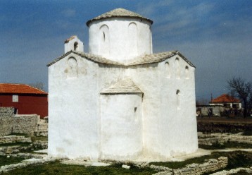 Heiligkreuzkirche in Nin