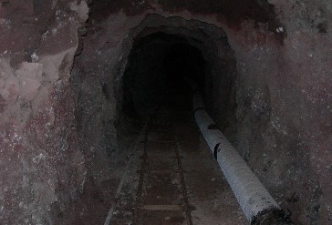 Tunnel