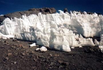 Eisformation am Kibo